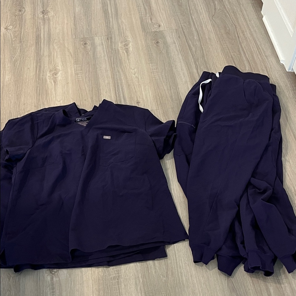 Figs Eggplant Colored Scrub Bundle - image 1